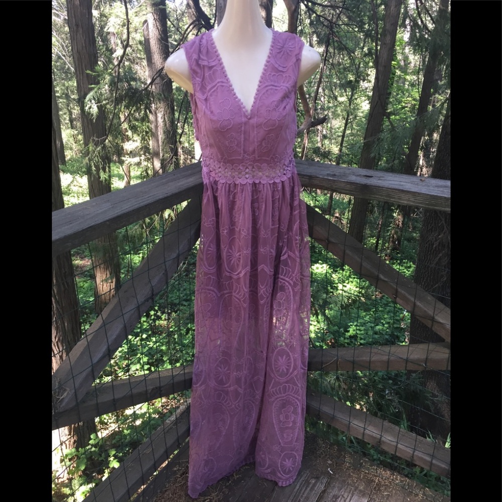 She + Sky   Lilac stretchy lace  panel pastel maxi dress, HPx3 - Picture 2 of 11